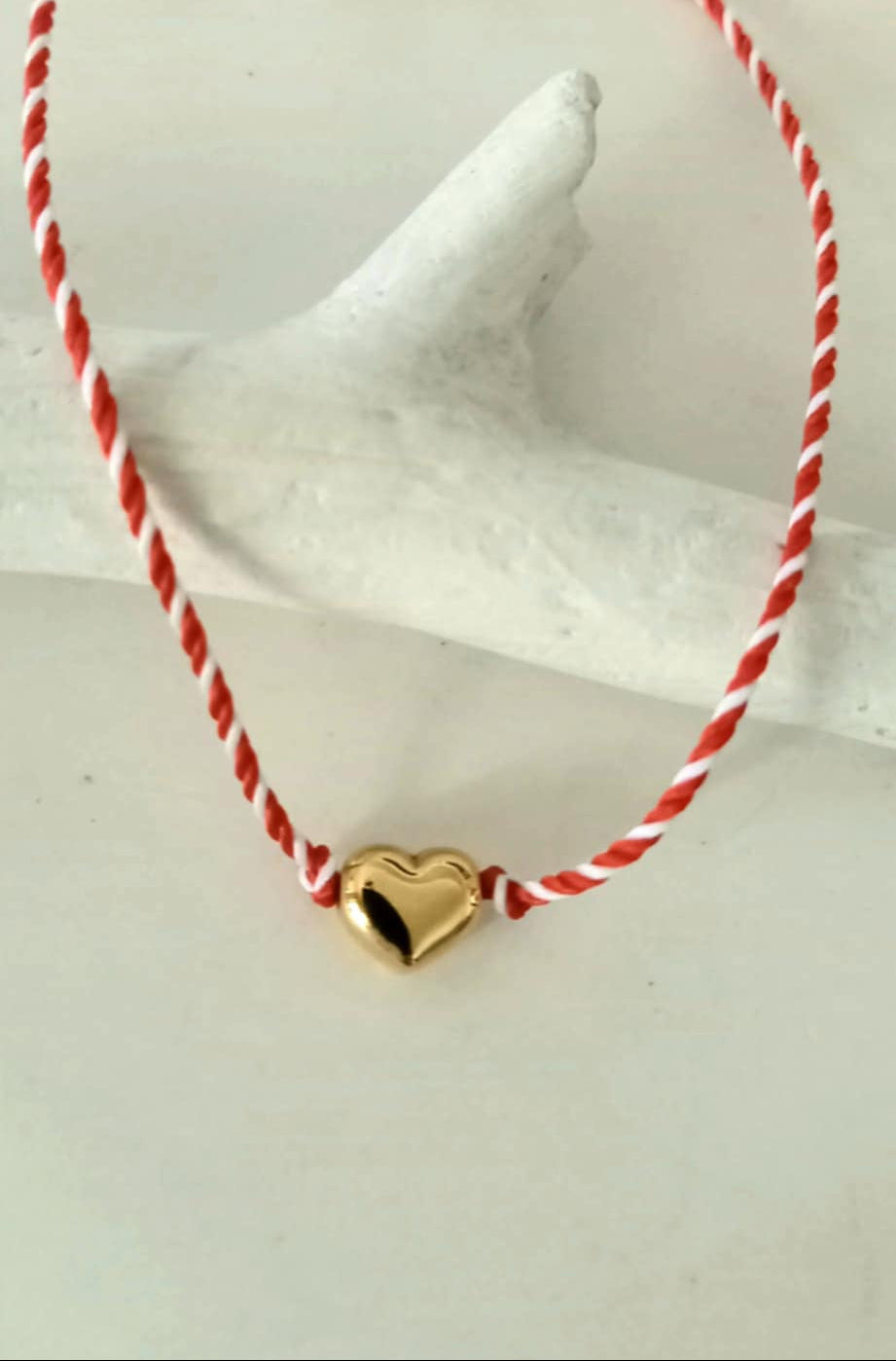 Βραχιόλι μαρτάκι με ατσάλινο μοτίφ καρδιά