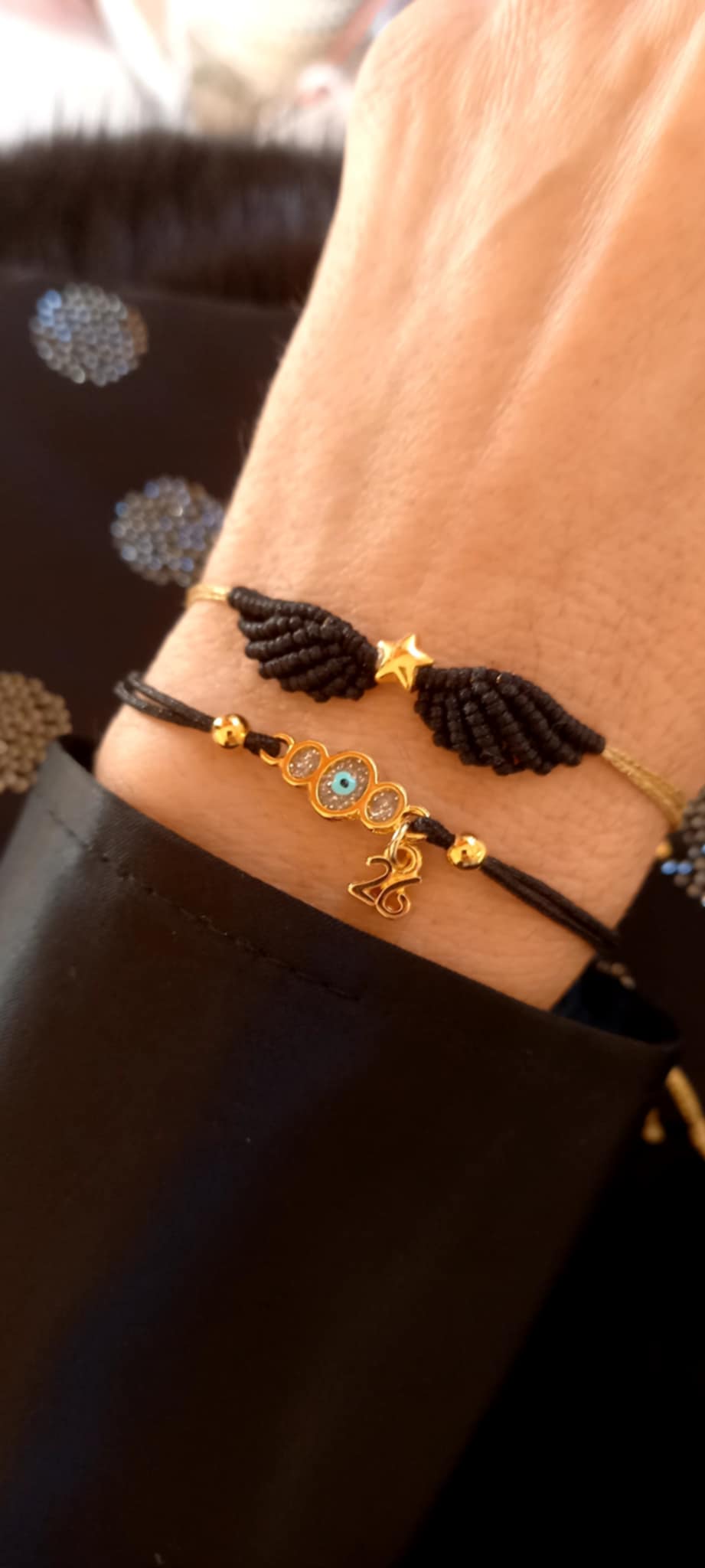 Βραχιόλι γούρι 2026 με επιχρυσωμένα στοιχεία