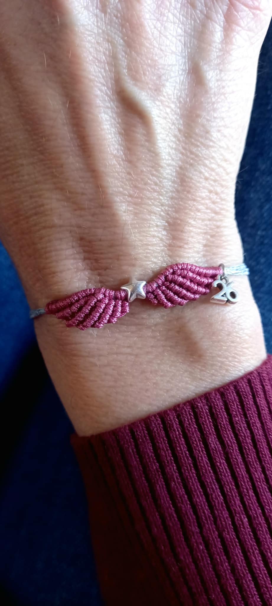 Βραχιόλι γούρι με μακραμέ φτερά αγγέλου