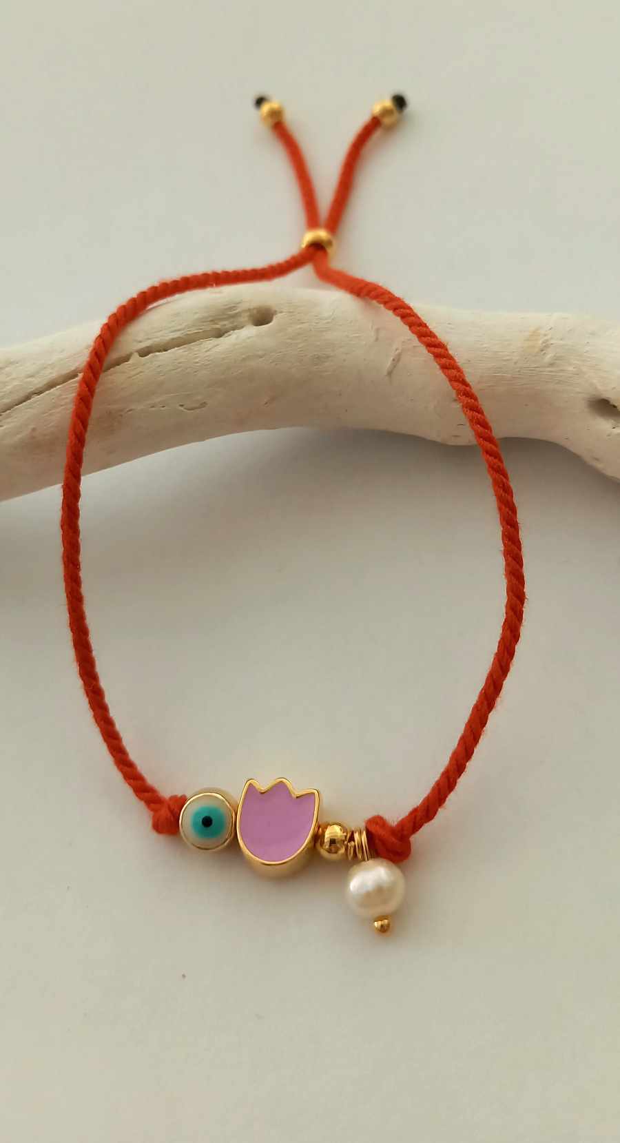 Βραχιόλι μαρτάκι με επιχρυσωμένα στοιχεία και μαργαριτάρι καλλιέργειας