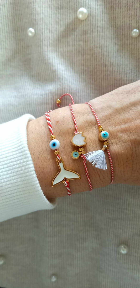 Χειροποίητο μαρτάκι με μάτι και φουντίτσα