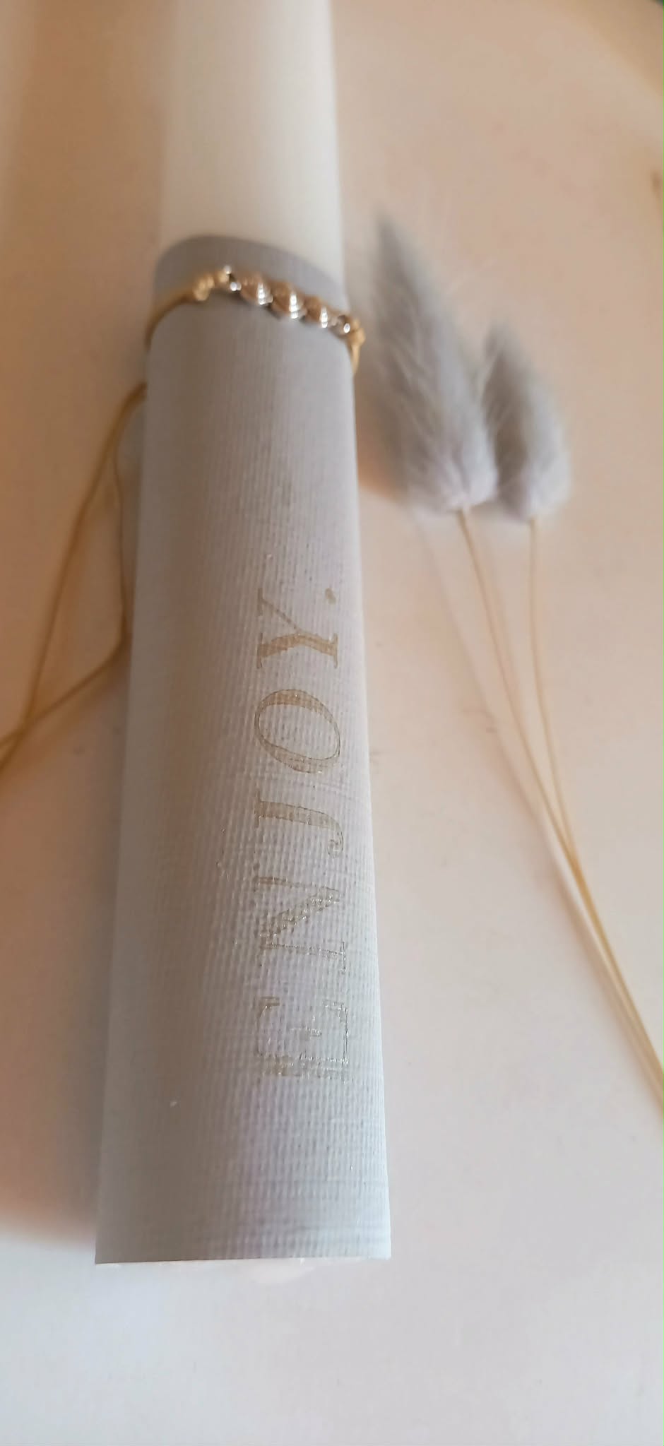 Αρωματική λαμπάδα με βραχιόλι