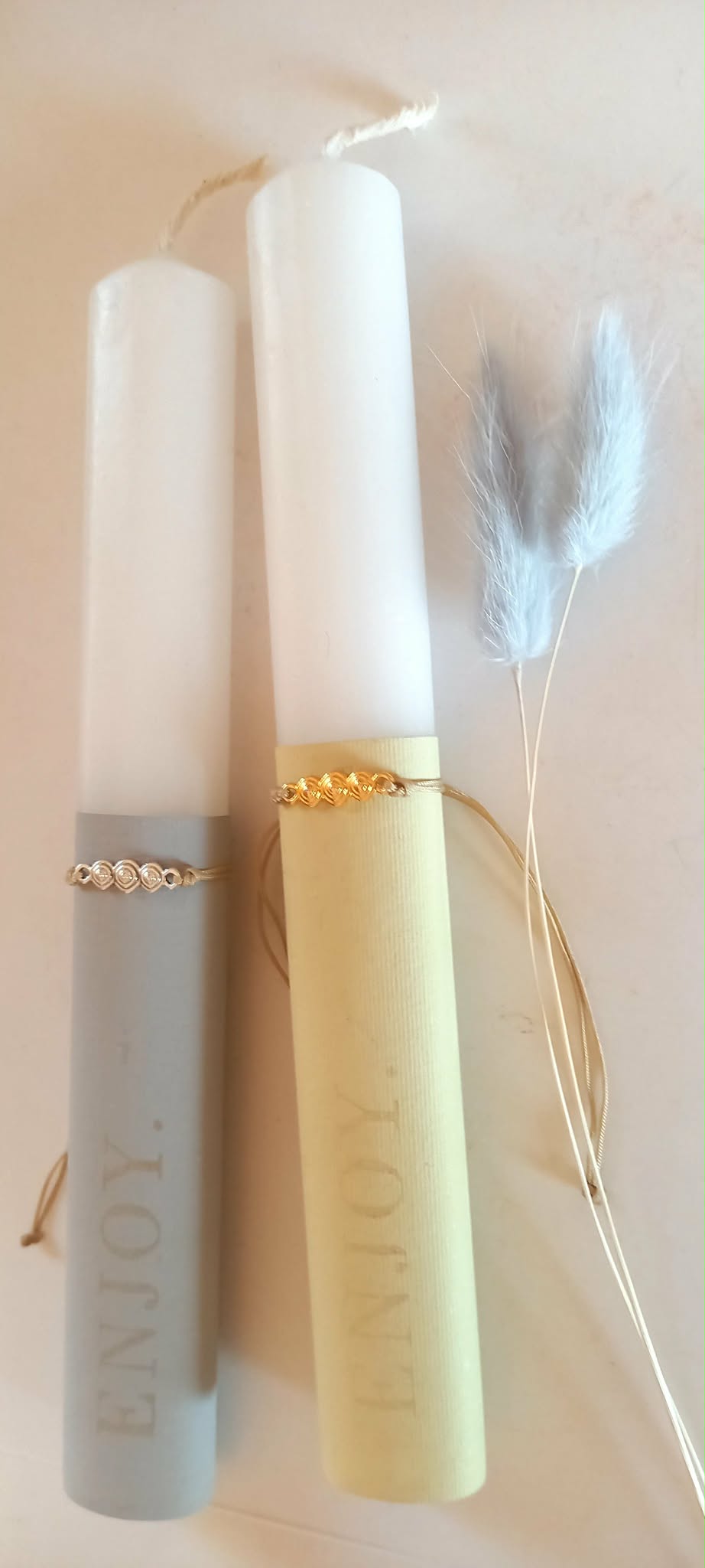 Αρωματική λαμπάδα με βραχιόλι