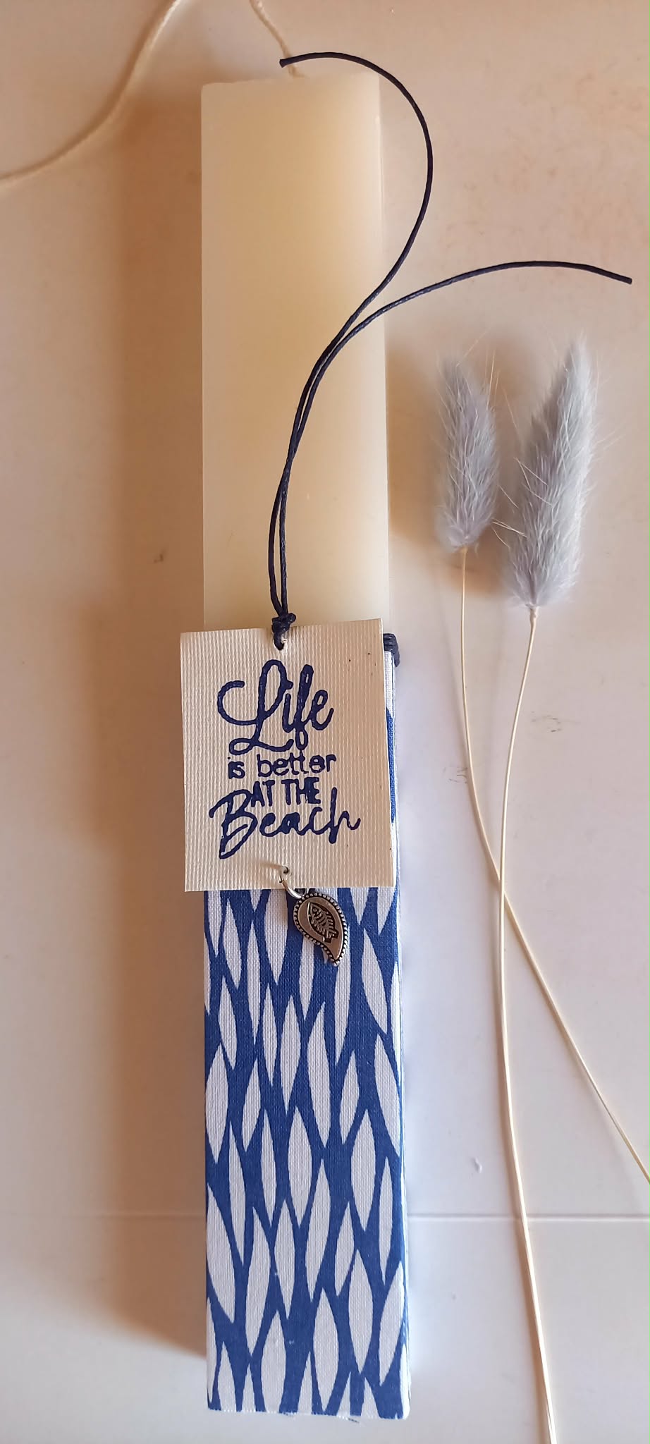 Αρωματική λαμπάδα με σελιδοδείκτη