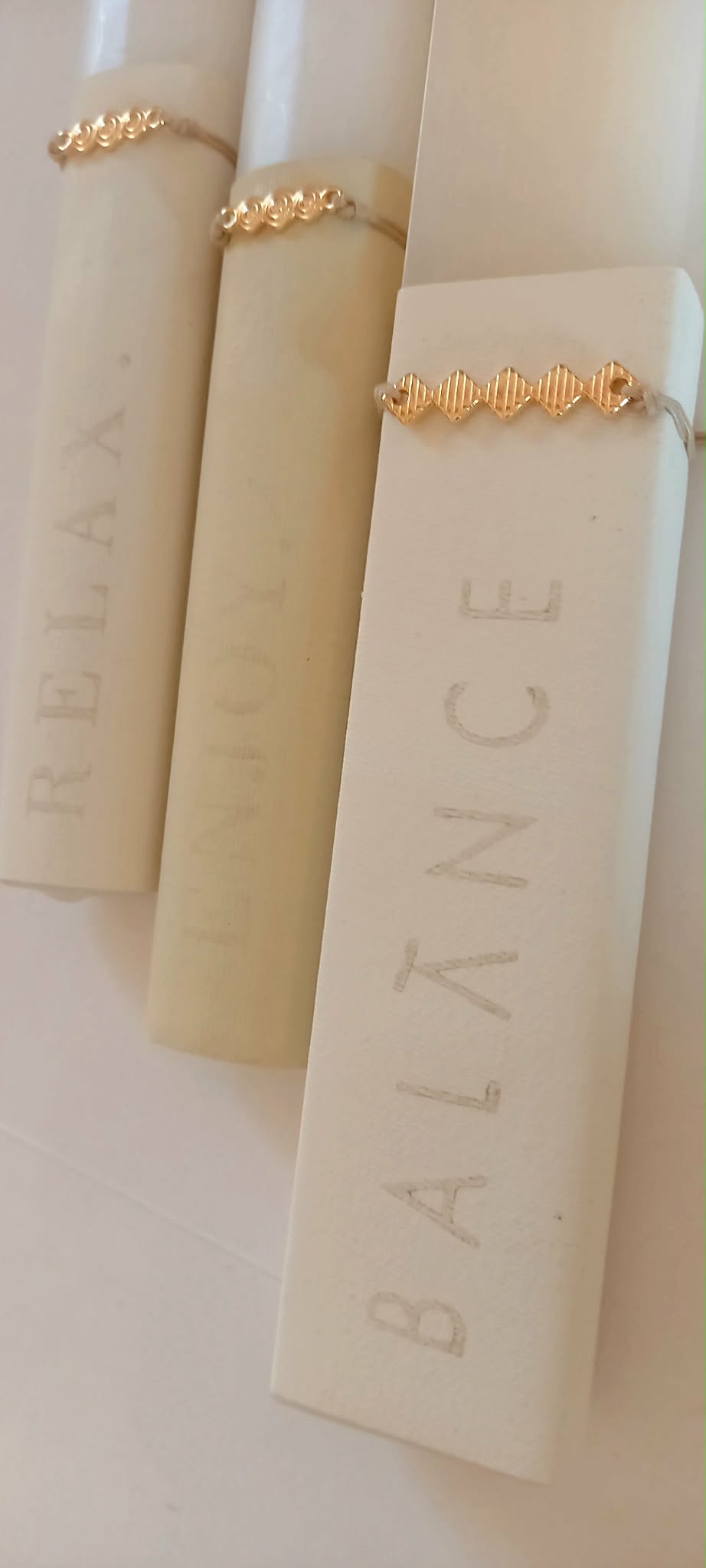 Αρωματική λαμπάδα με βραχιόλι