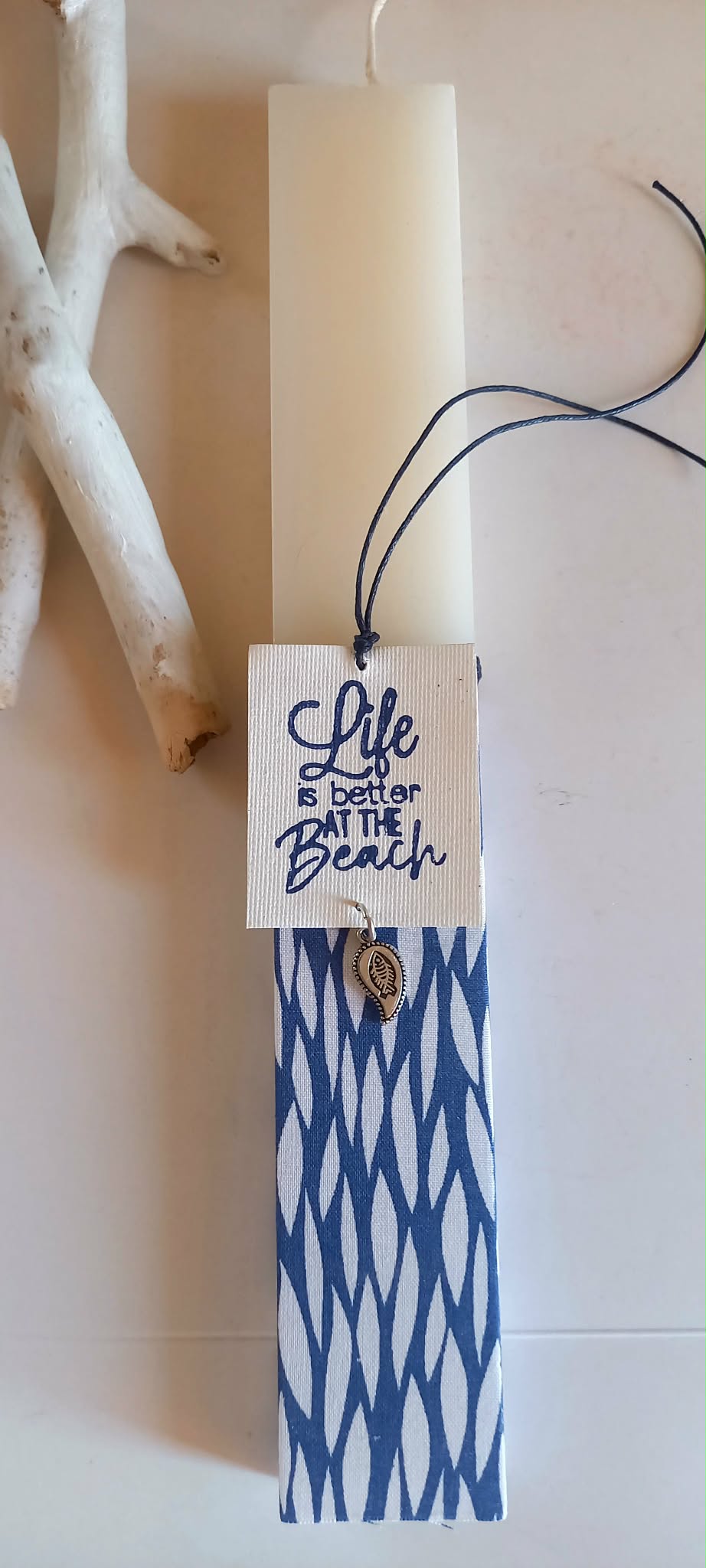 Αρωματική λαμπάδα με σελιδοδείκτη