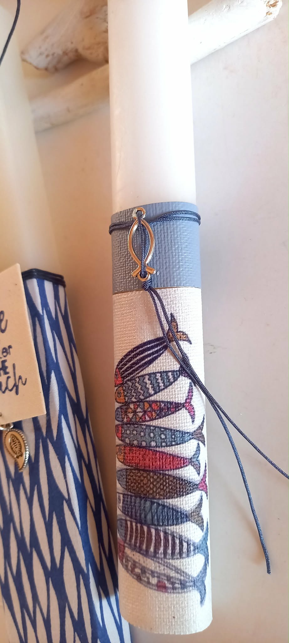 Αρωματική λαμπάδα με μεταλλικό στοιχείο