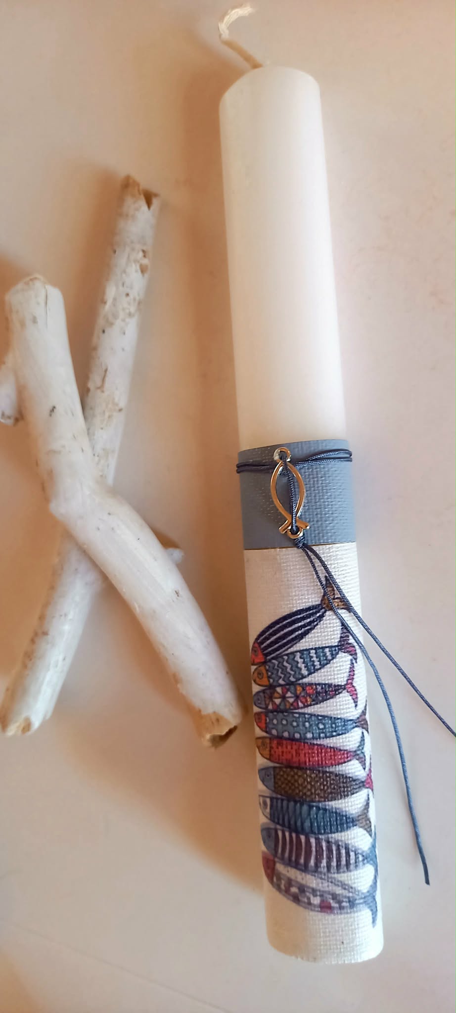 Αρωματική λαμπάδα με μεταλλικό στοιχείο