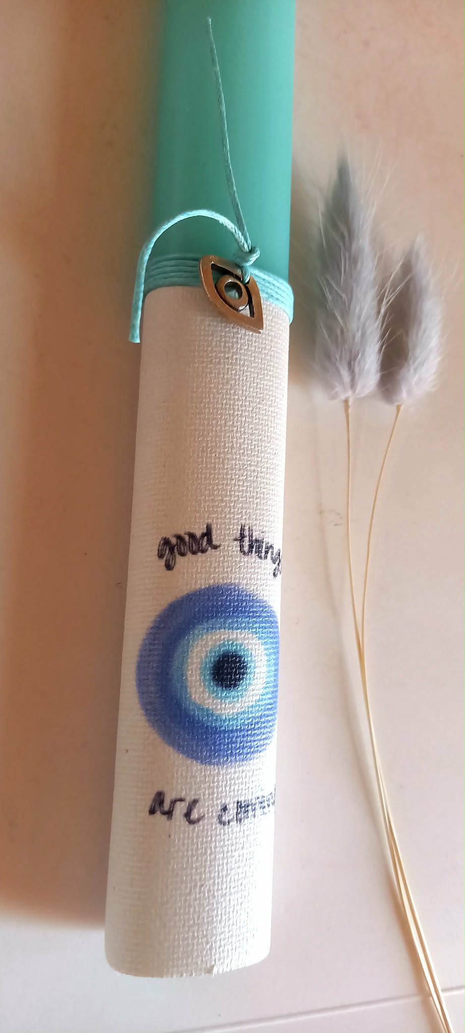 Αρωματική λαμπάδα με μάτι και μεταλλικό στοιχείο