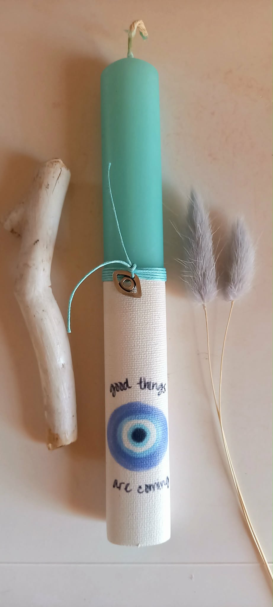 Αρωματική λαμπάδα με μάτι και μεταλλικό στοιχείο