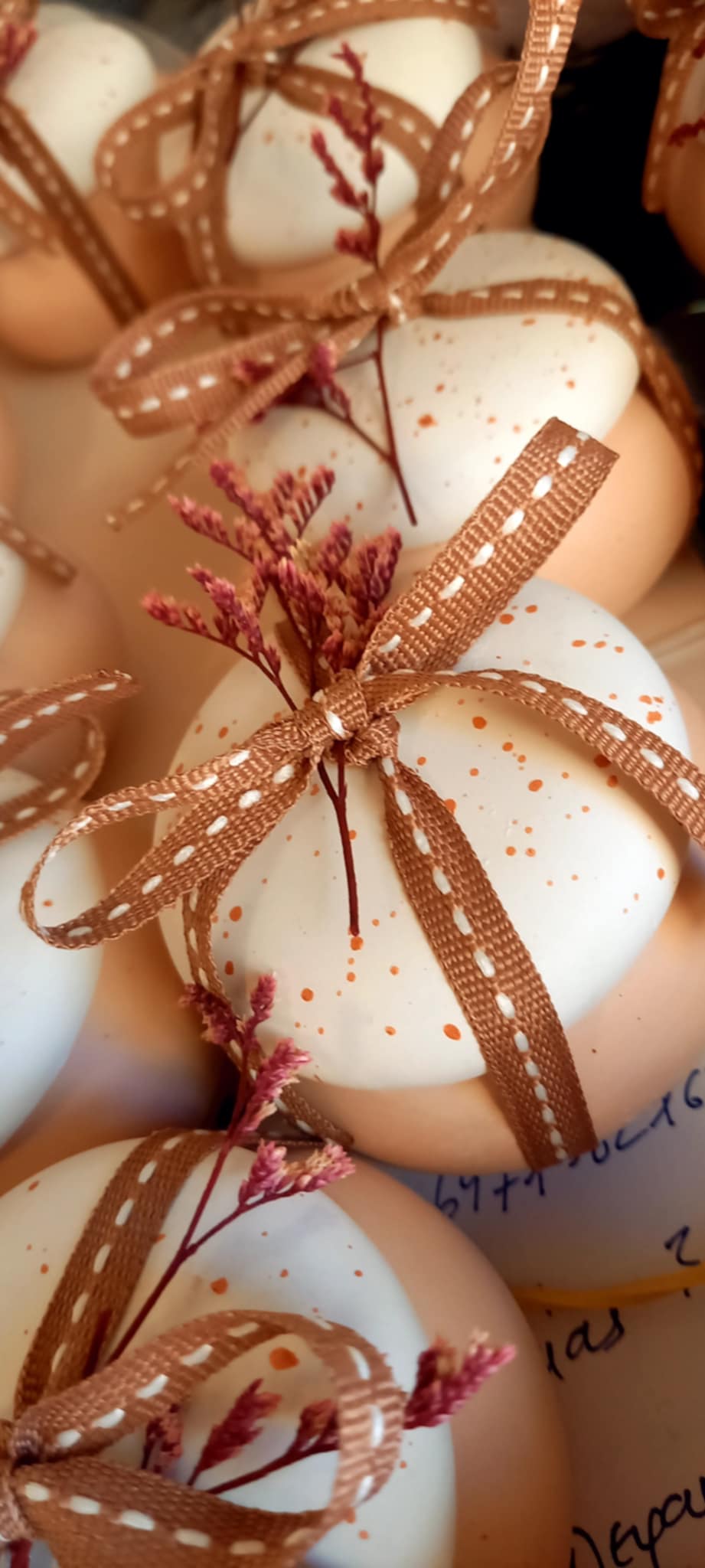 Μπομπονιέρα βάπτισης μπιζουτιέρα με αποξηραμένο λουλούδι