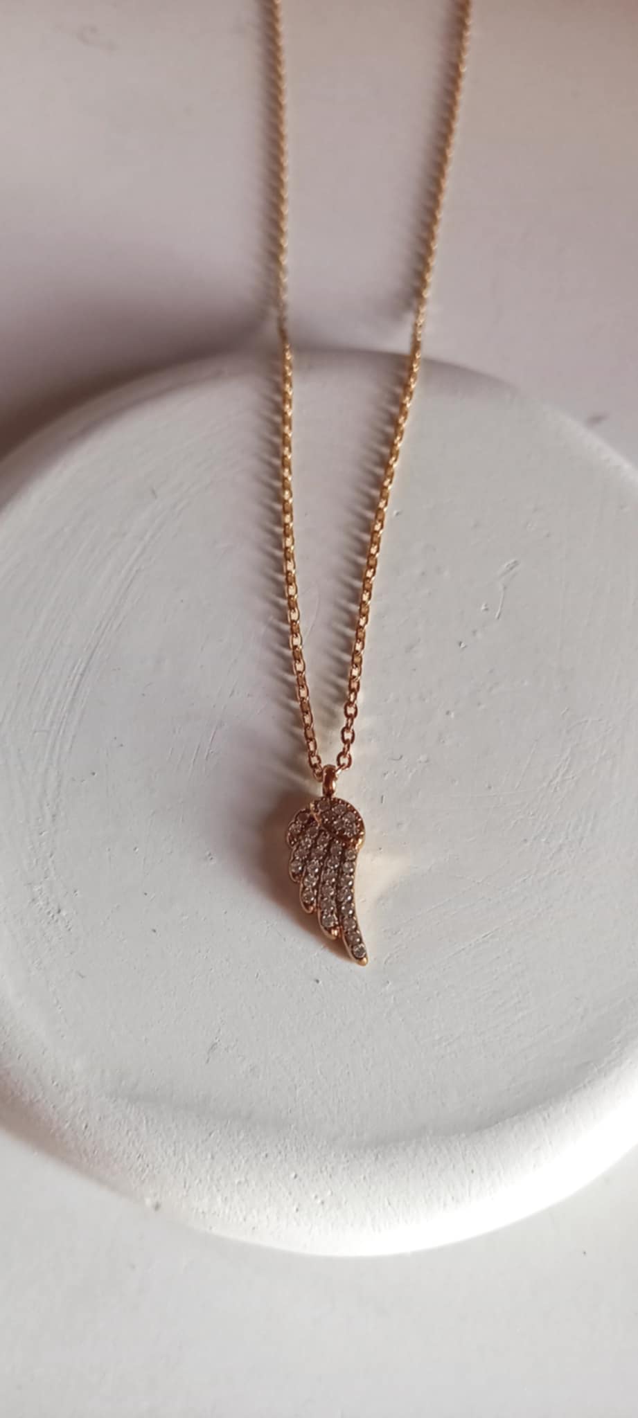 Κολιέ με αλυσίδα και ατσάλινο μοτίφ με ζιργκόν