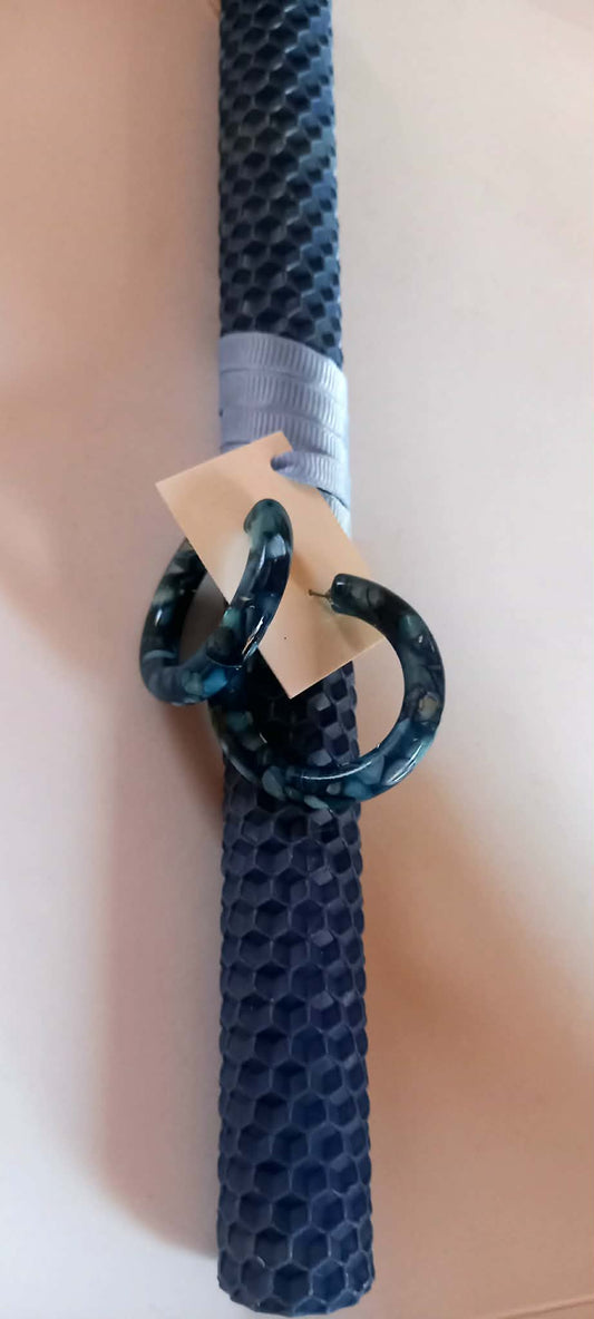 Λαμπάδα με μελισσοκέρι και σκουλαρίκια κρίκους