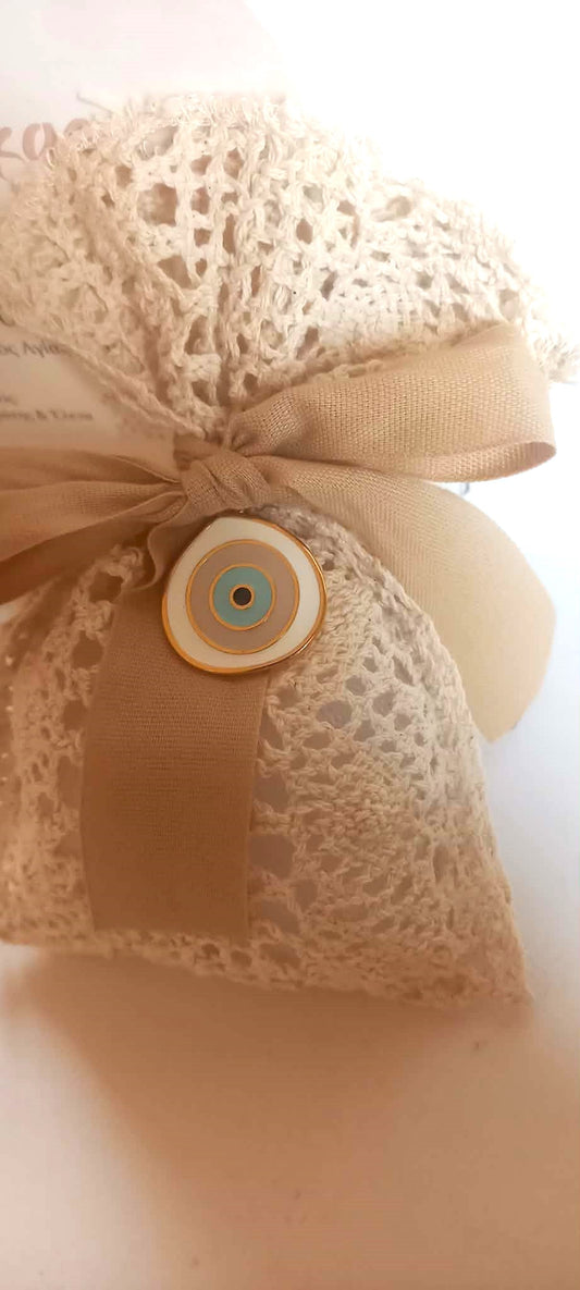 Μπομπονιέρα βάπτισης πουγκί δαντέλα με μάτι