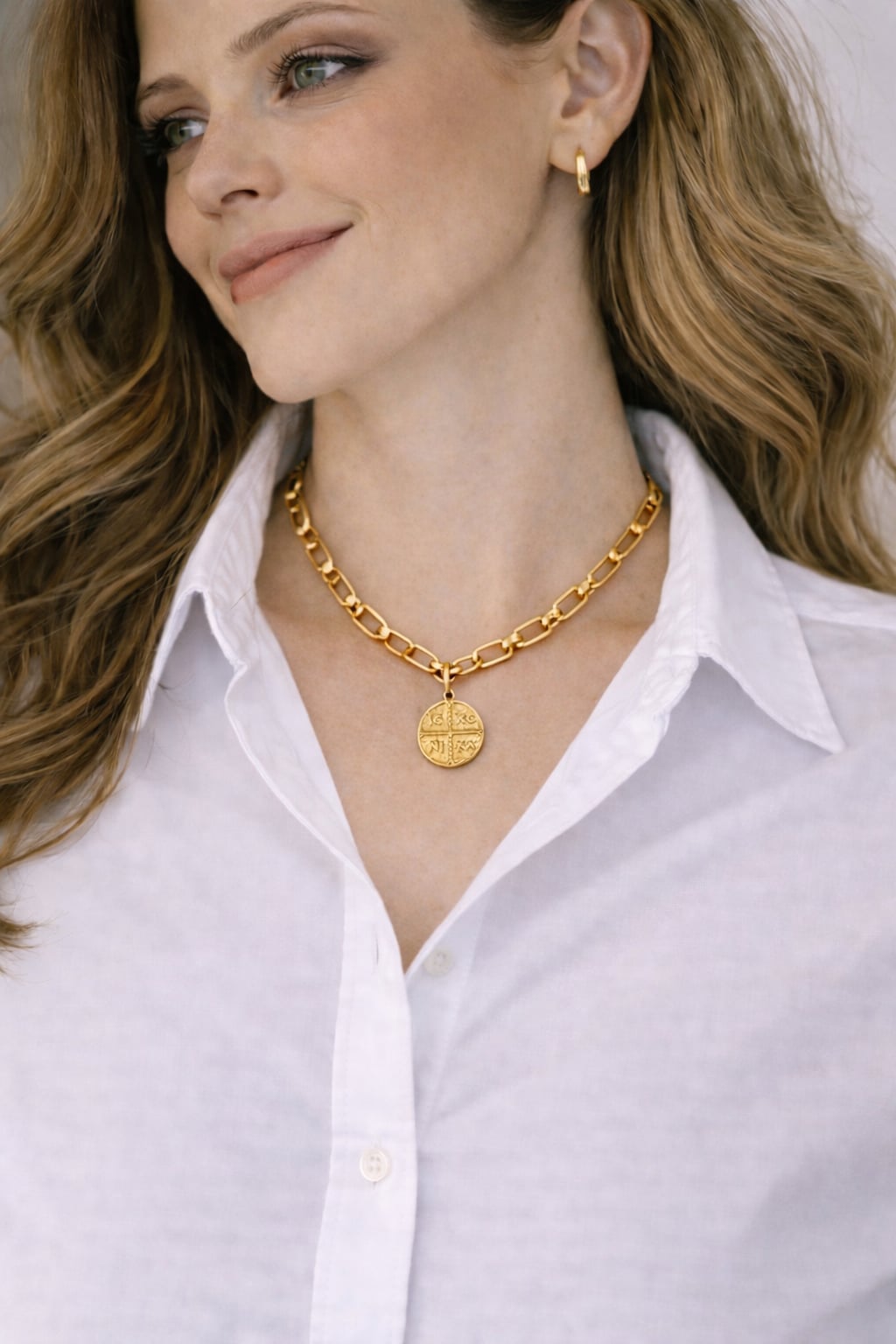 Κολιέ από ατσάλι με κωνσταντινάτο φλουρί