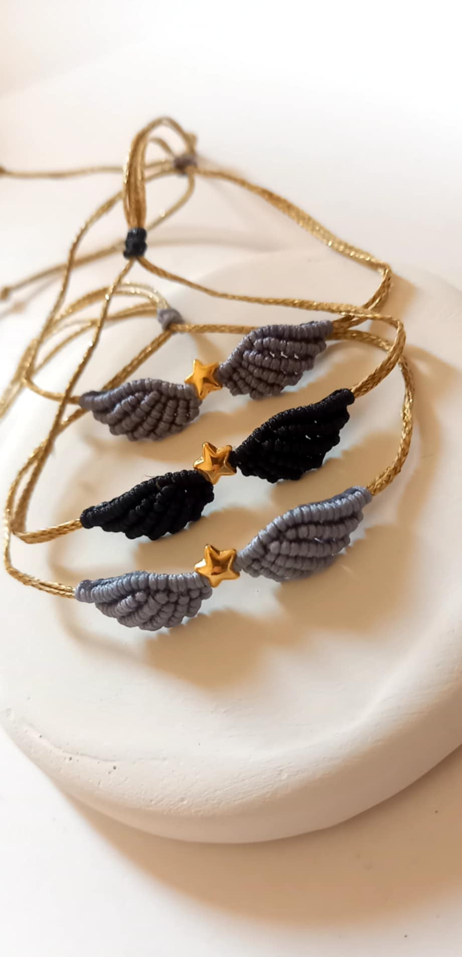 Βραχιόλι με φτερά αγγέλου και αστέρι