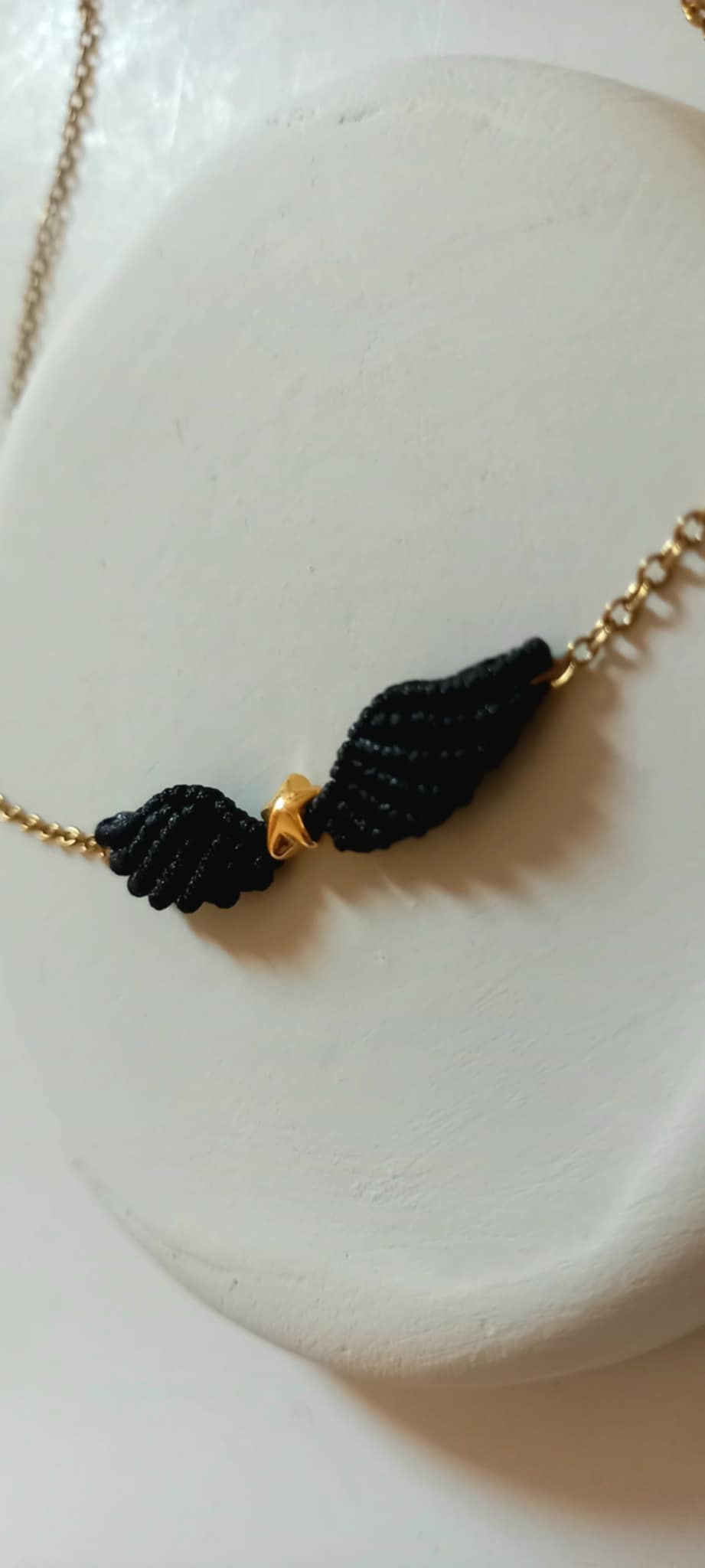 Κολιέ με μακραμέ φτερό αγγέλου και αστέρι