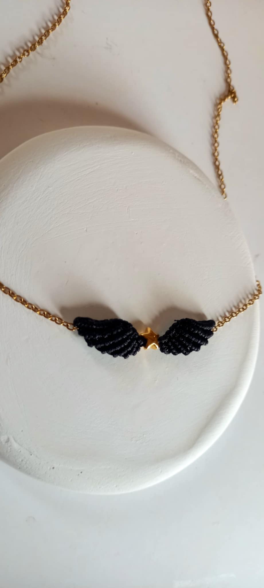 Κολιέ με μακραμέ φτερό αγγέλου και αστέρι