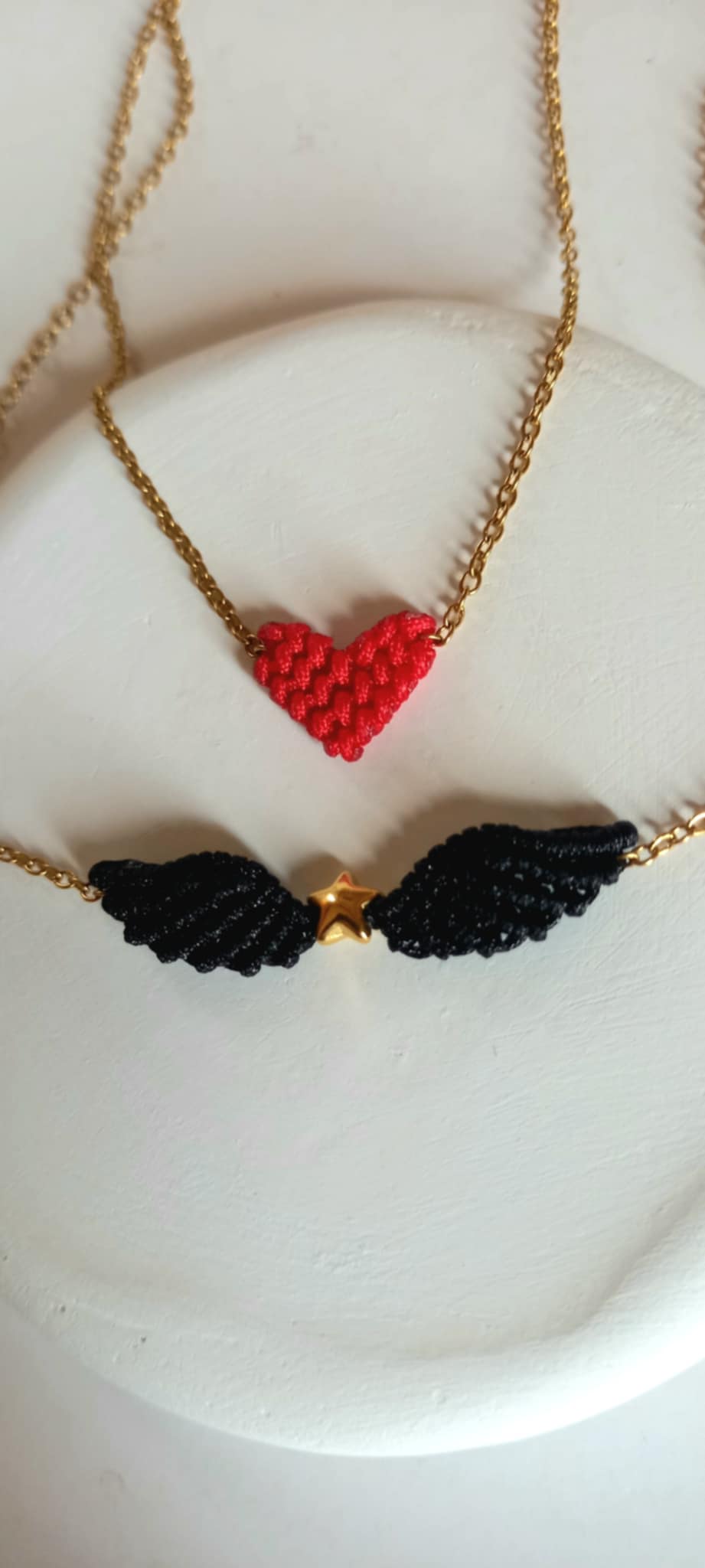 Κολιέ με μακραμέ φτερό αγγέλου και αστέρι