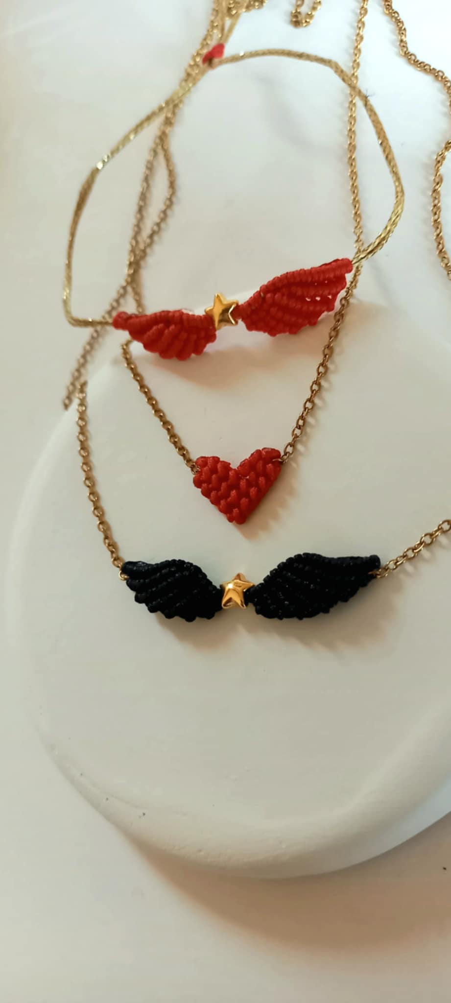 Κολιέ με μακραμέ φτερό αγγέλου και αστέρι