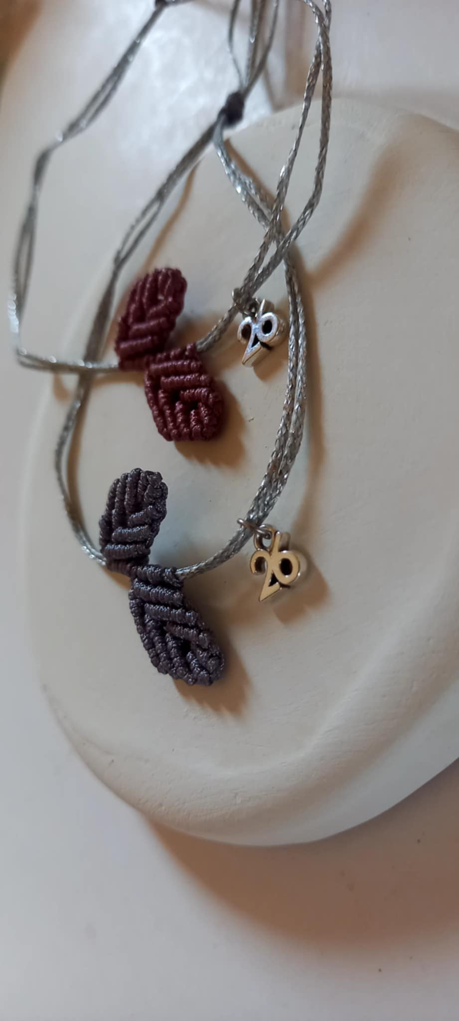 Βραχιόλι - γούρι με μακραμέ φύλλα