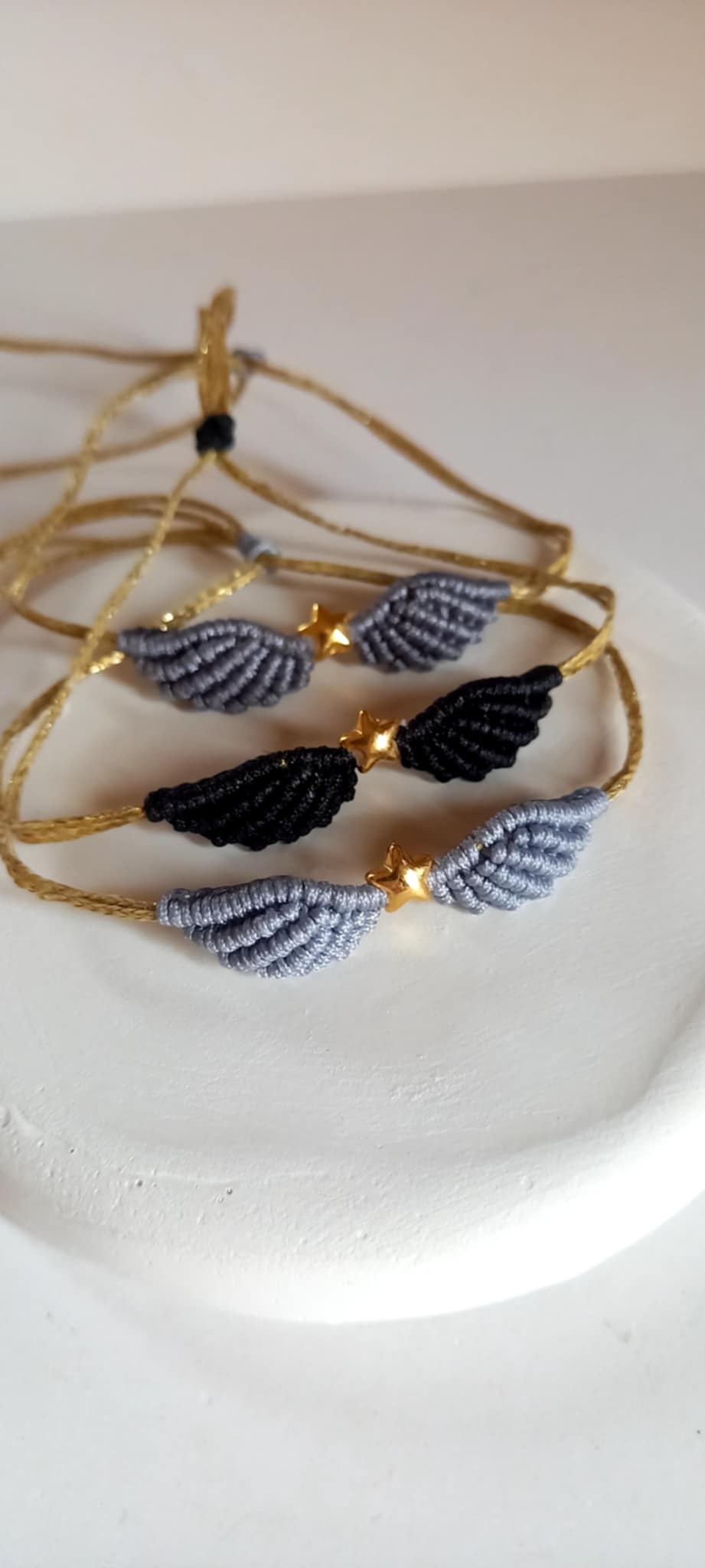 Βραχιόλι με φτερά αγγέλου και αστέρι