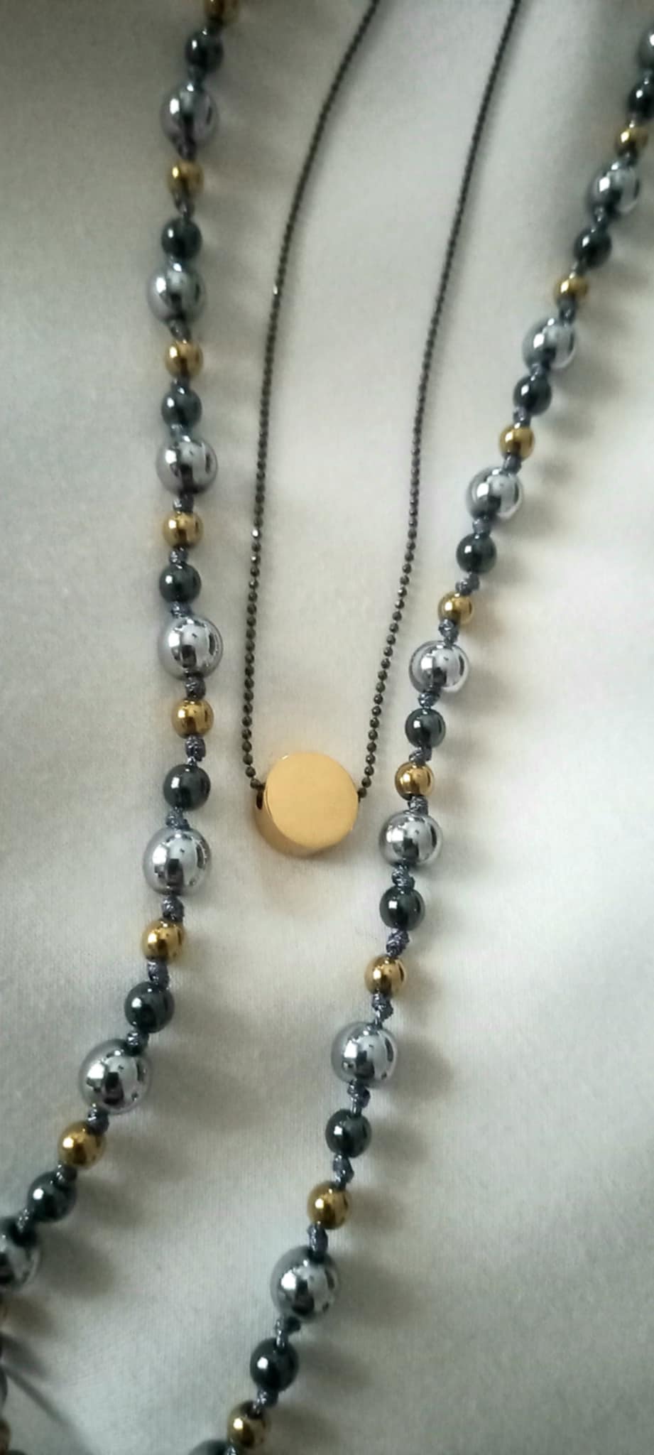 Κολιέ με αλυσίδα και ατσάλινο μοτίφ