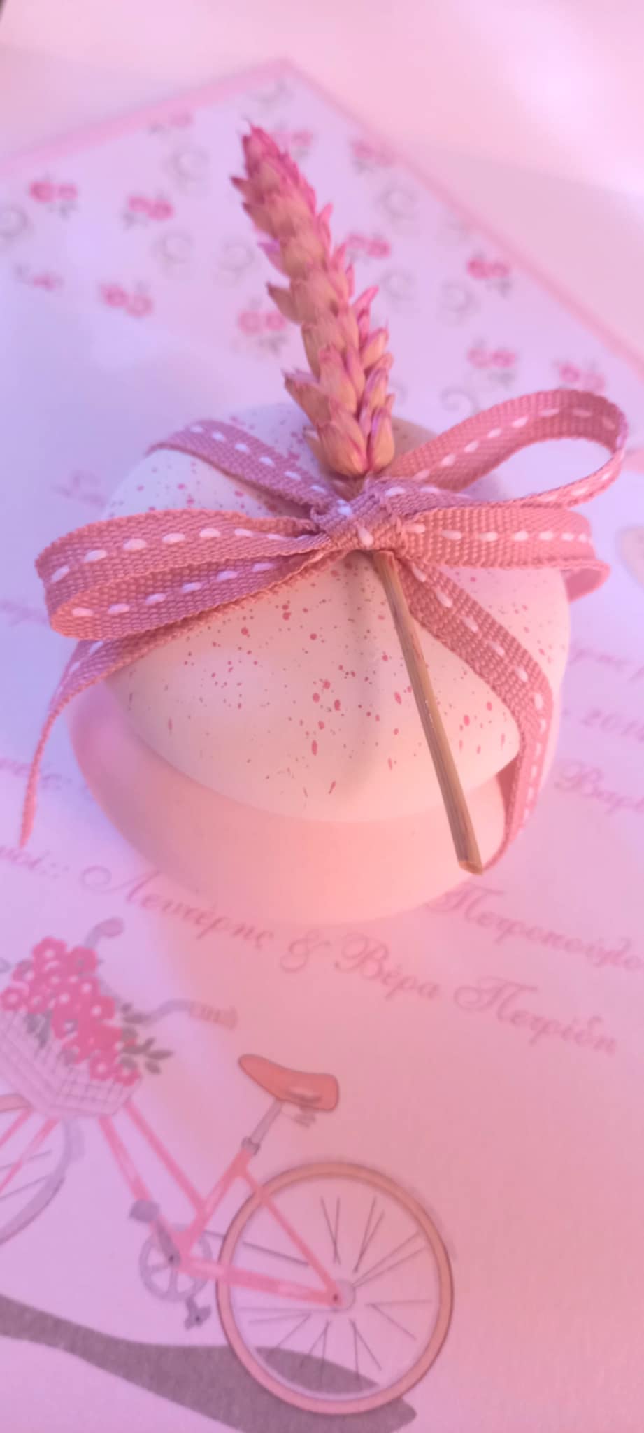 Μπομπονιέρα βάπτισης μπιζουτιέρα με αποξηραμένο λουλούδι και πιτσίλες