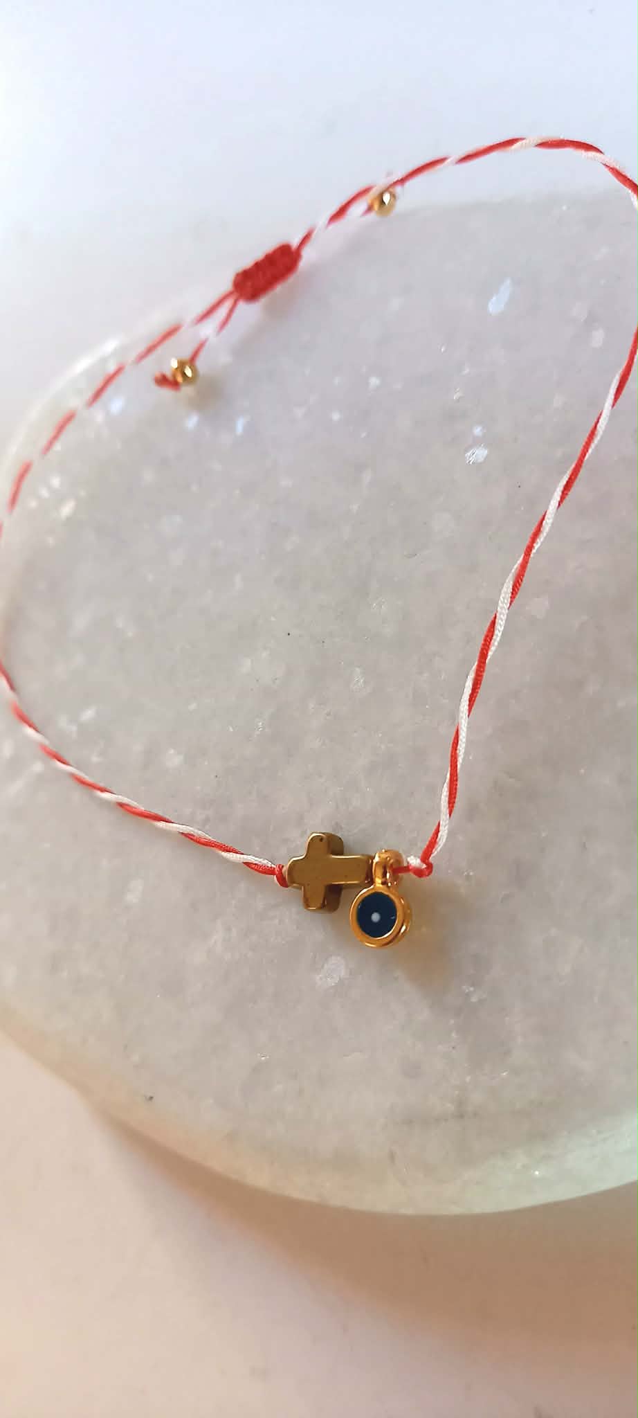 Βραχιόλι μαρτάκι με σταυρό αιματίτη και μάτι