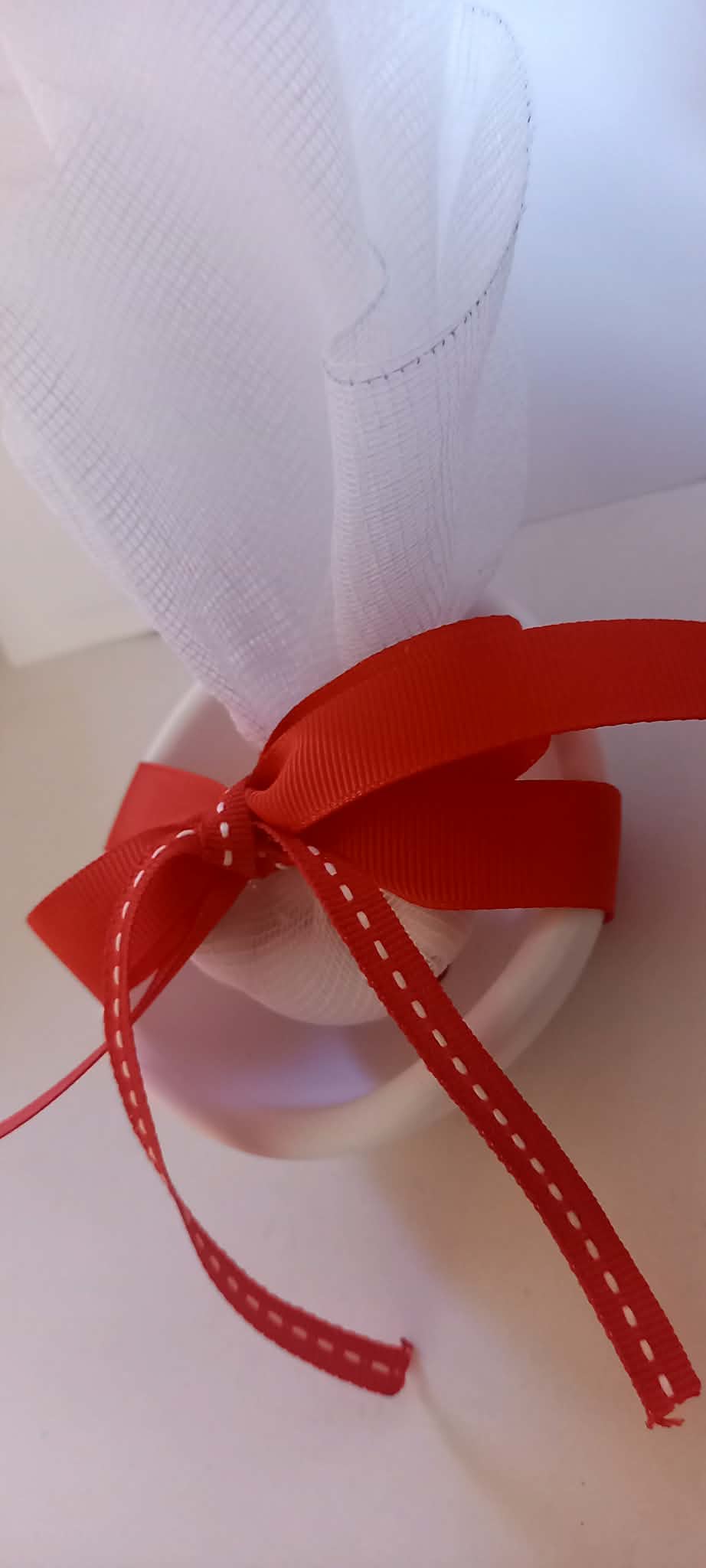 Μπομπονιέρα βάπτισης πιατάκι με ζωγραφισμένα κερασάκια