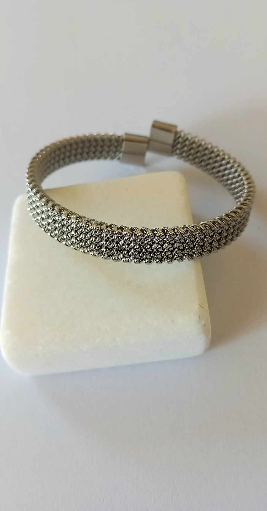 Χειροπέδα από ατσάλι