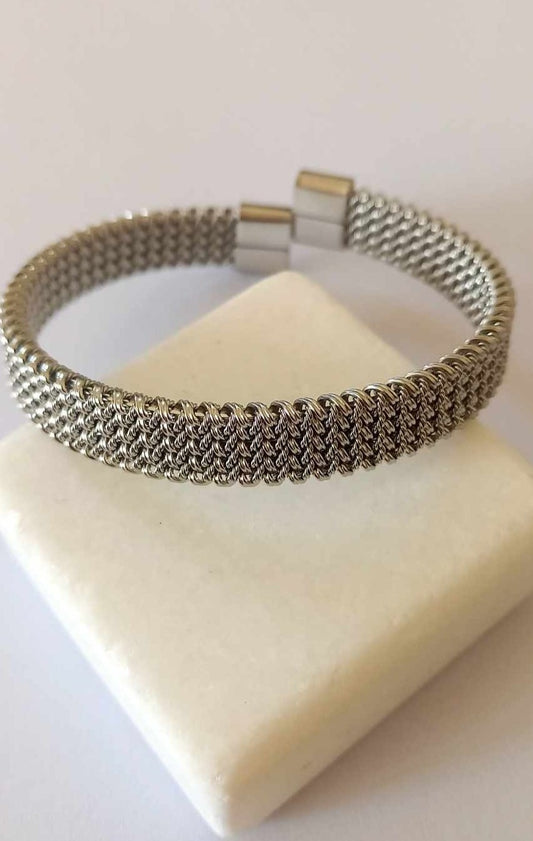 Χειροπέδα από ατσάλι