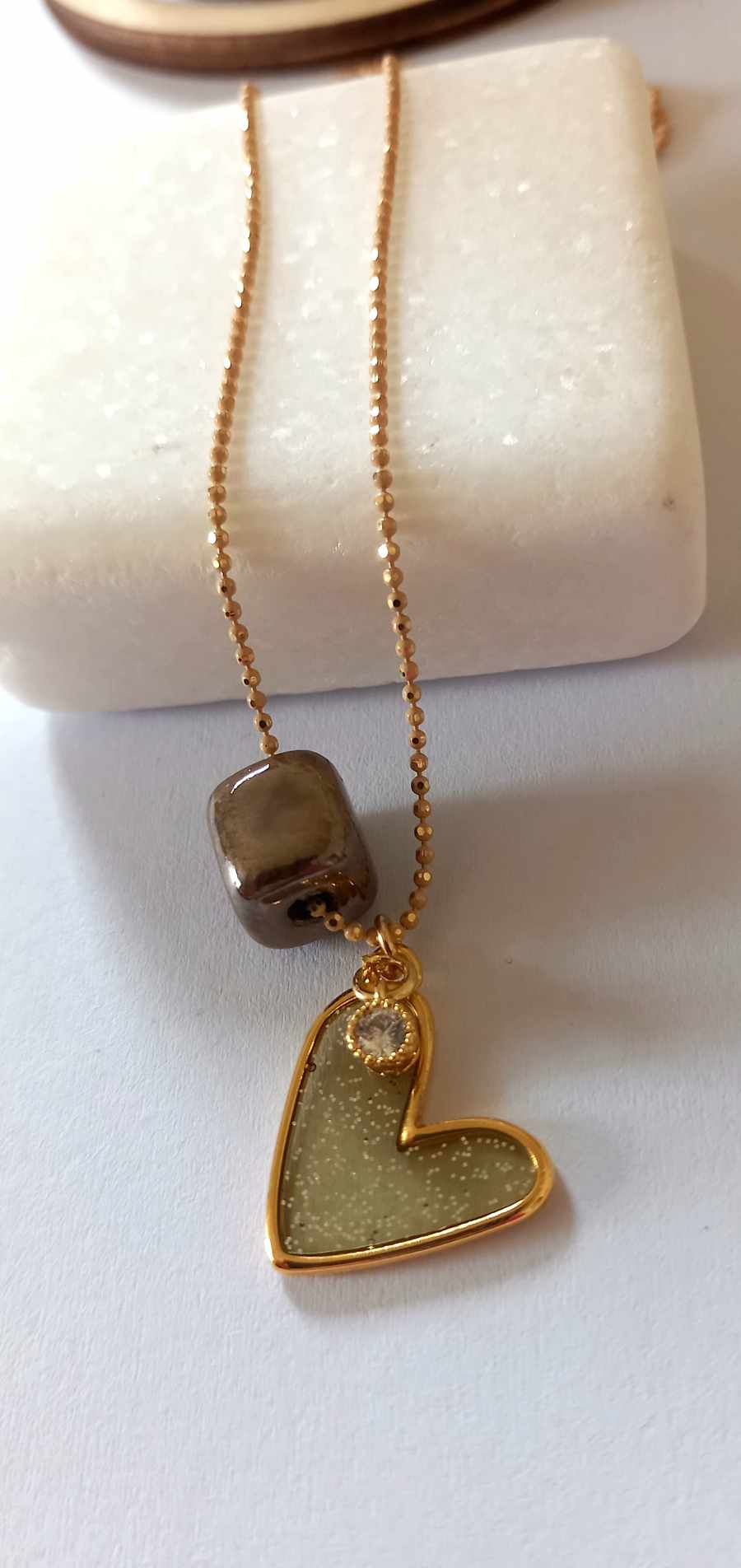 Κολιέ με καρδιά βιτρώ, ζιργκόν και κεραμικό κύβο