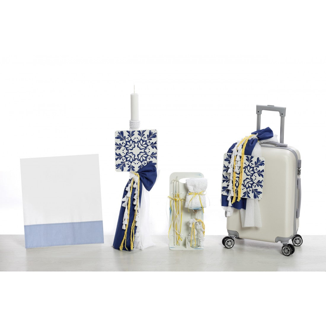 Σετ βάπτισης σε λευκό και μπλε