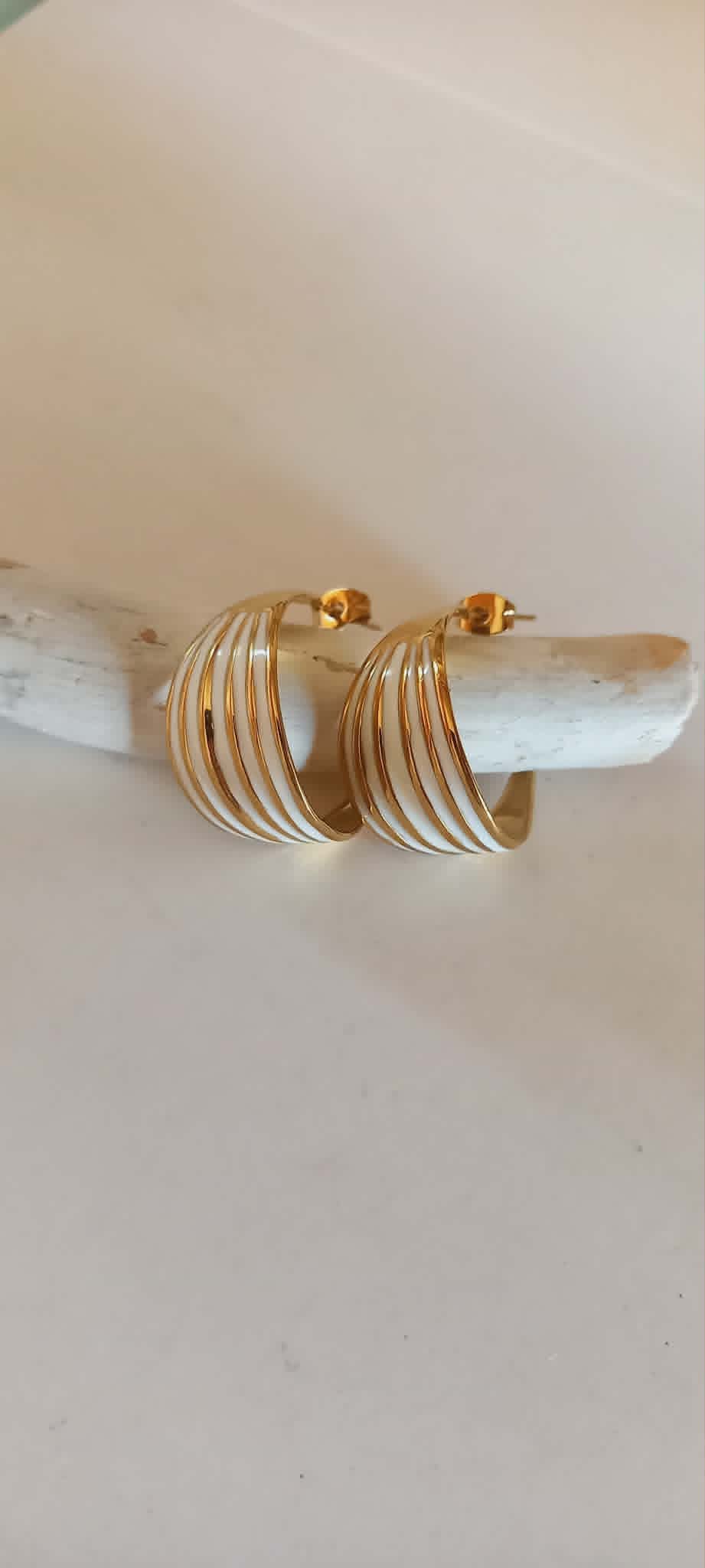 Κρίκοι από ατσάλι με σμάλτο