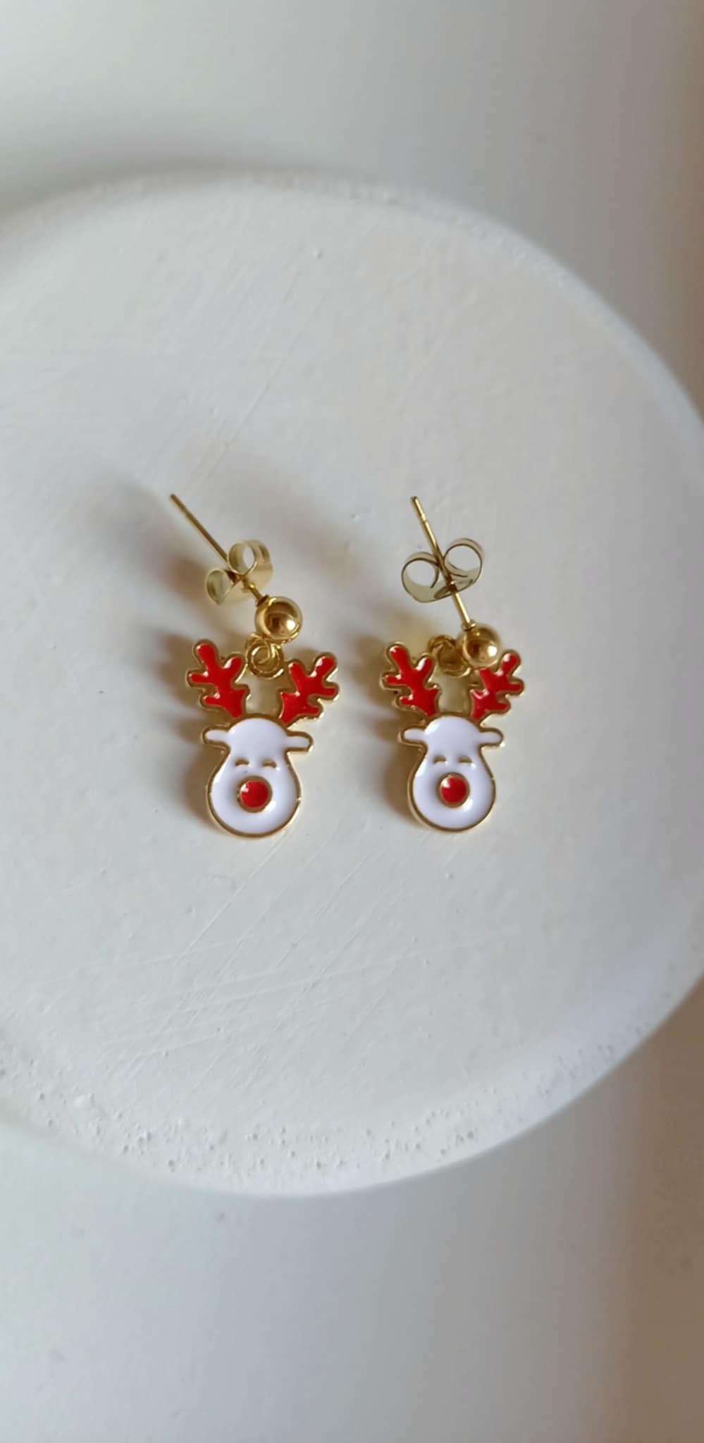 Ατσάλινα σκουλαρίκια με μοτίφ τάρανδο