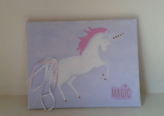 Χειροποίητος καμβάς με μονόκερο