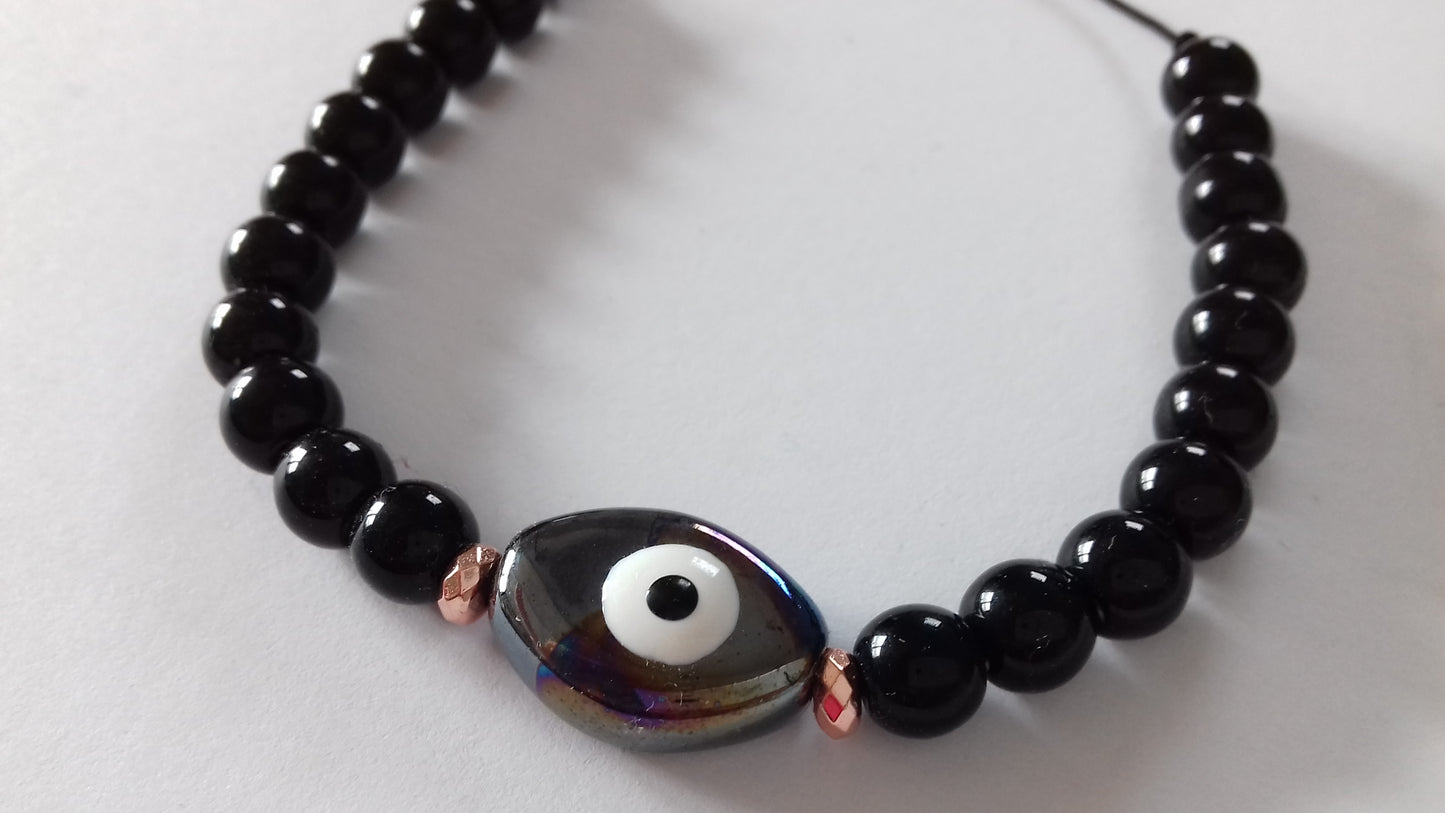 Hematite stones evil-eye macrame bracelet