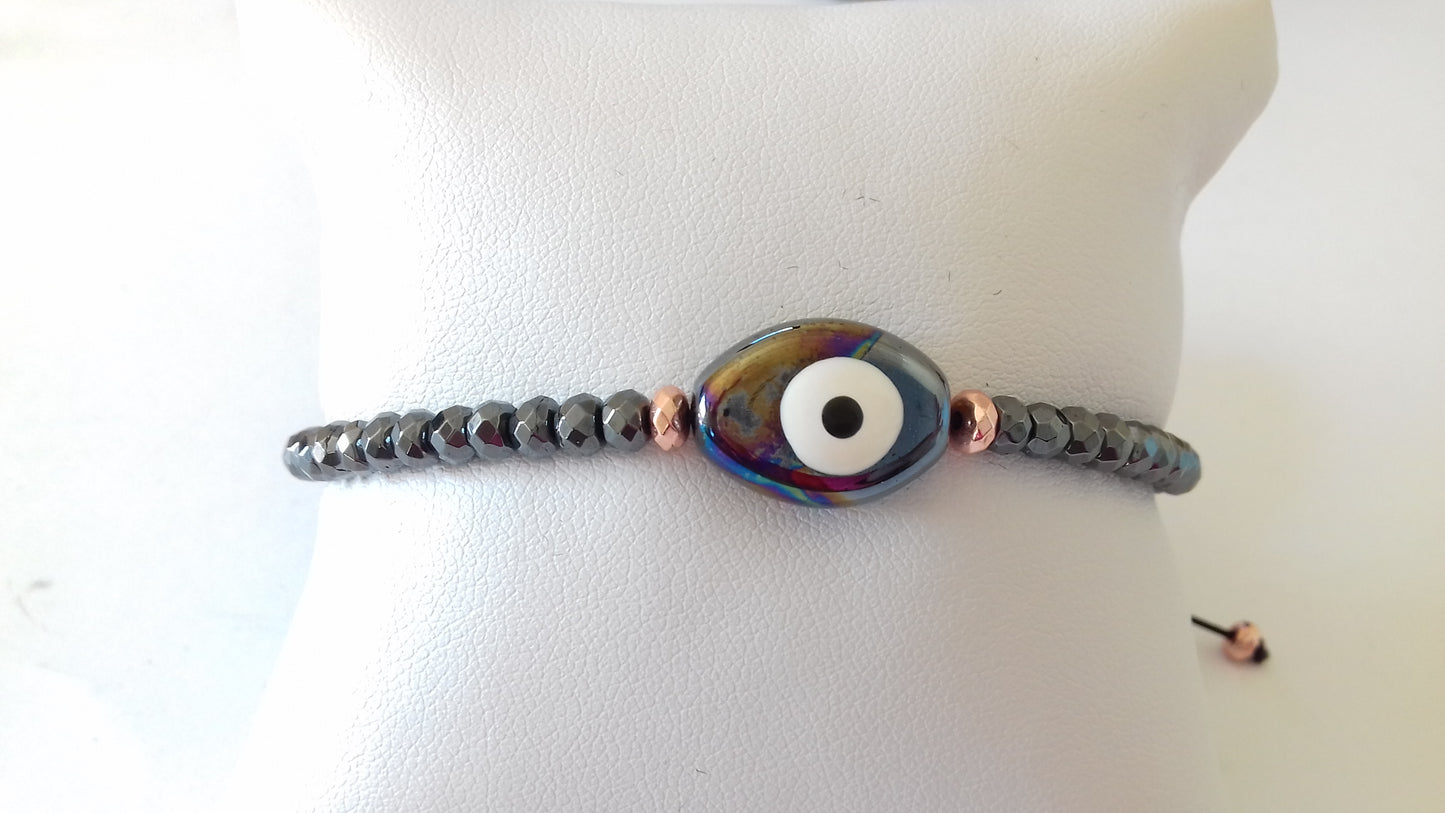 Hematite stones evil-eye macrame bracelet