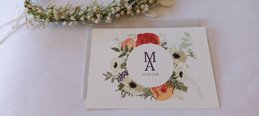 Ιδιαίτερο προσκλητήριο γάμου με διάφανο φάκελλο
